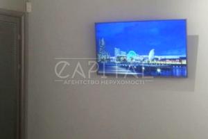 комерційна за адресою Науки просп., 42/1