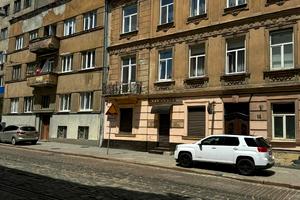 комерційна за адресою Дмитра Вітовського вул. (), 14
