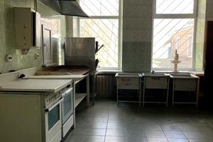 комерційна за адресою Степана Чобану вул. (Добровольського), 1