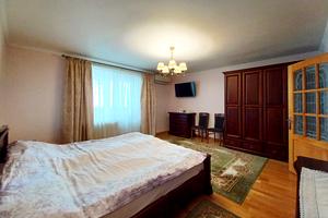 квартира за адресою Джохара Дудаєва вул., 5