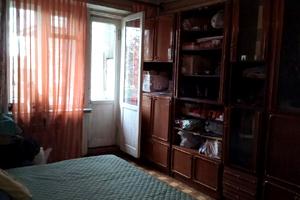 квартира за адресою Богдана Хмельницького вул., 1