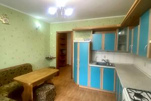 квартира за адресою Композитора Ніщинського вул., 28