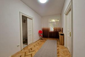 квартира за адресою Джерельна, 25
