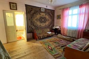 дом по адресу с. Конюшки -королевские, Верхня, 31