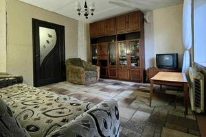 квартира за адресою Сергія Колачевського, 152