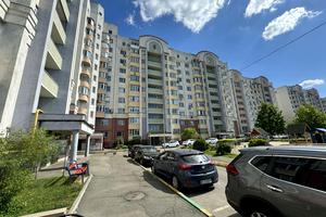 коммерческая по адресу Юності ул., 3