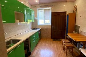 квартира за адресою Степана Бандери вул. (Шмідта), 10