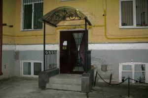 комерційна за адресою Євгена Чикаленка вул. (Пушкінська), 8-Б