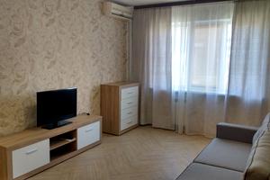 квартира за адресою Героїв Дніпра вул., 75
