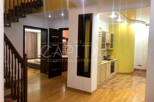 квартира за адресою Обсерваторна вул., 7