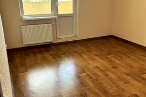 квартира за адресою Ревуцького вул., 54
