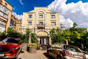 коммерческая по адресу Саксаганского ул., 67-Б