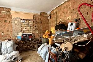 будинок за адресою Українська, 12