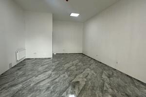 комерційна за адресою Привокзальна вул., 2