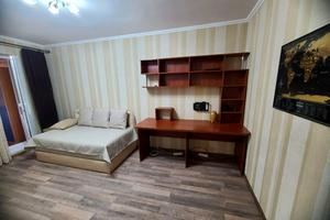 квартира за адресою Прирічна вул., 27-В