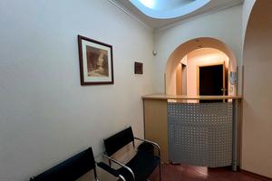 комерційна за адресою Ділова вул. (Димитрова), 6