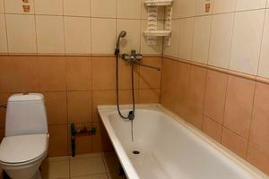 будинок за адресою Космонавтів, 21