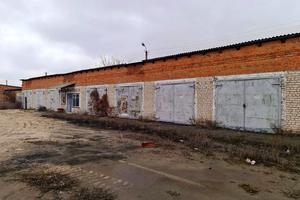 комерційна за адресою Богдана Хмельницького, 182