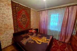 квартира за адресою Металургів просп., 72