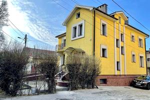 будинок за адресою Володимира Моссаковського вул. (Клари Цеткін), 30-А