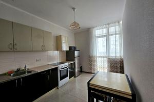 квартира за адресою Олени Пчілки вул., 3