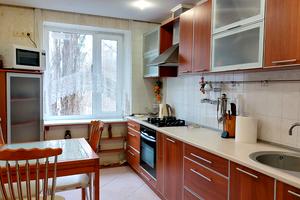 квартира по адресу Небесной Сотни просп. (Маршала Жукова), 6