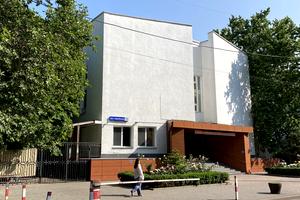 комерційна за адресою Незалежності вул., 18а