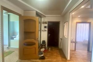 квартира за адресою с. Котляри (Комунар), Миру, 8