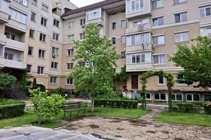 комерційна за адресою Європейська вул. (Радянська), 4-Б