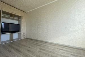 квартира за адресою Світла вул., 8
