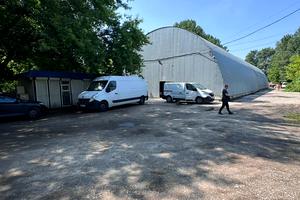 коммерческая по адресу Олекси Довбуша ул., 40