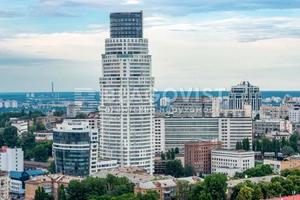 комерційна за адресою Кловський узвіз, 7