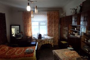 квартира за адресою Робоча вул., 87