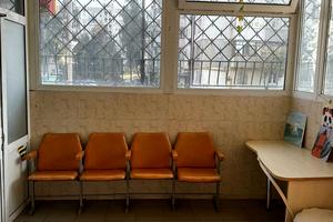 комерційна за адресою Крошенська вул., 8