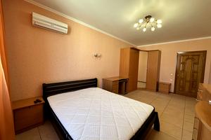 квартира за адресою Єлизавети Чавдар вул., 3