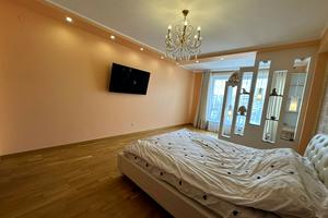 квартира за адресою Хмельницького вул., 284а