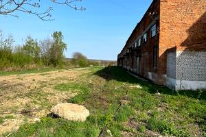 коммерческая по адресу Залізнична, 8
