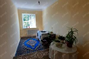 дом по адресу Центральна, 1