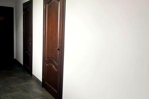 комерційна за адресою Романа Шухевича вул., 150а