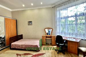 квартира за адресою тарнавського, 10