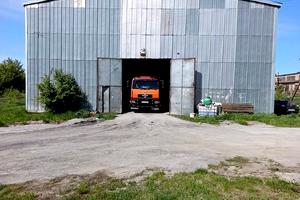 комерційна за адресою смт. Клевань, вул. Центральна, 32а