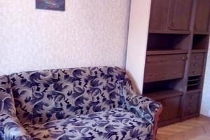 квартира за адресою Ореста Левицького вул. (Академіка Курчатова), 17