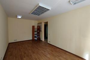коммерческая по адресу Героев Харькова просп. (Московский), 242/2