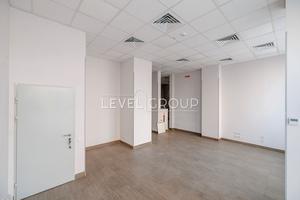 комерційна за адресою Полтавська вул., 10