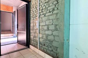 комерційна за адресою Автолюбителів вул., 1