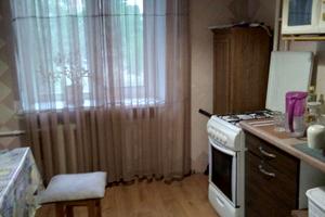 квартира за адресою Євгена Чикаленка вул., 68б
