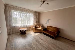 квартира за адресою Тополина вул., 19