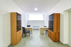 комерційна за адресою Спортивна вул., 24