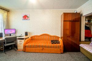 квартира за адресою автозаводська, 42