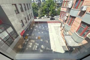 коммерческая по адресу Кловский спуск, 5
